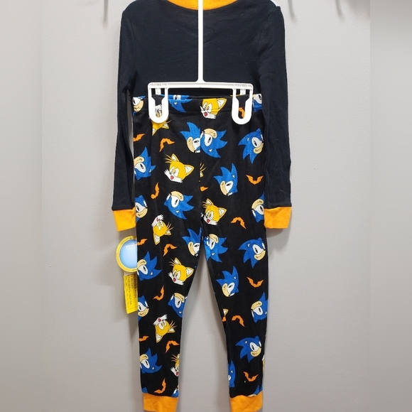 Komar Kids NWT 2-piece Sonic the Hedgehog Halloween Pajama Set - Picture 2 of 9